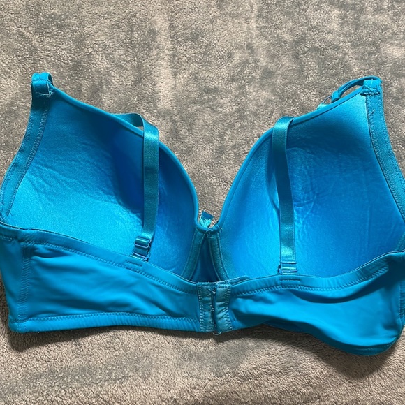 Turquoise adjustable strap and band bra, size 42DD, Kmart Pink K brand. - Picture 4 of 6